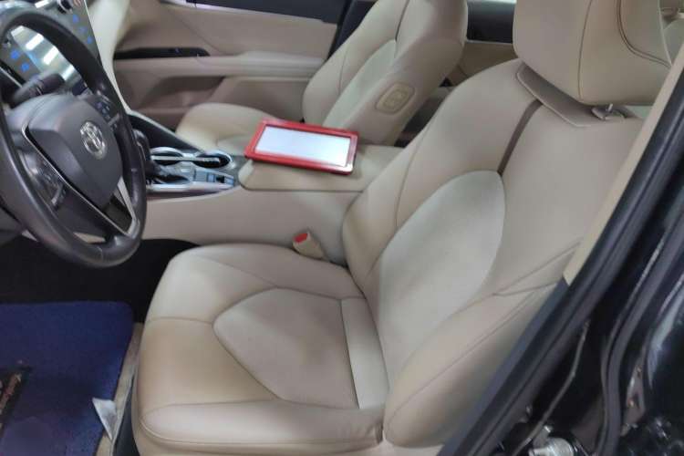 Used Toyota Camry 2019 2.0G Luxury Edition China VI Standard
