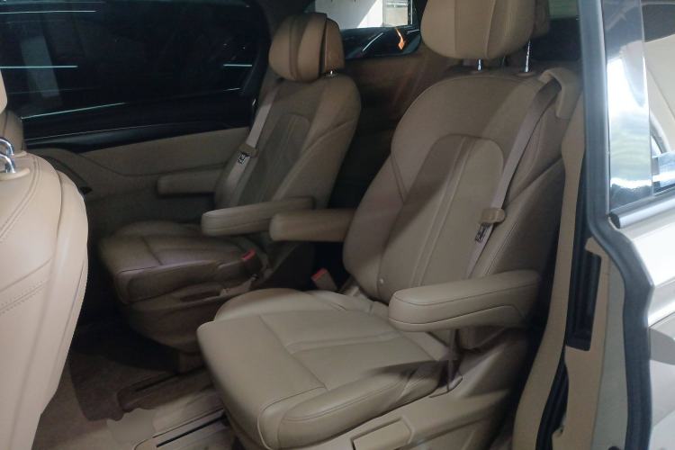 Used Buick GL8 2021 ES Land Cruiser 653T Luxury Edition
