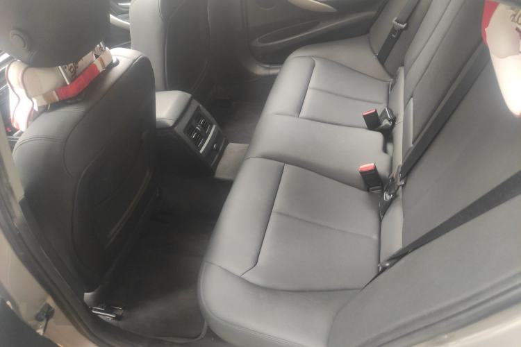 TDK.VehicleDetails.img