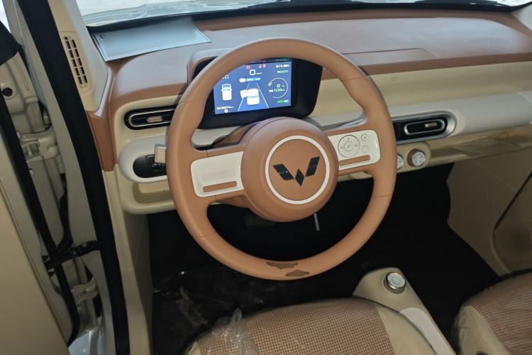 Used Wuling Hongguang MINIEV 2024 3rd Generation 215km Youth Edition
