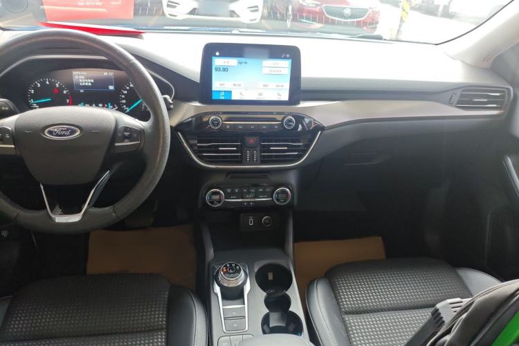 Used Ford Focus 2020 Hatchback EcoBoost 180 Automatic Trend Edition
