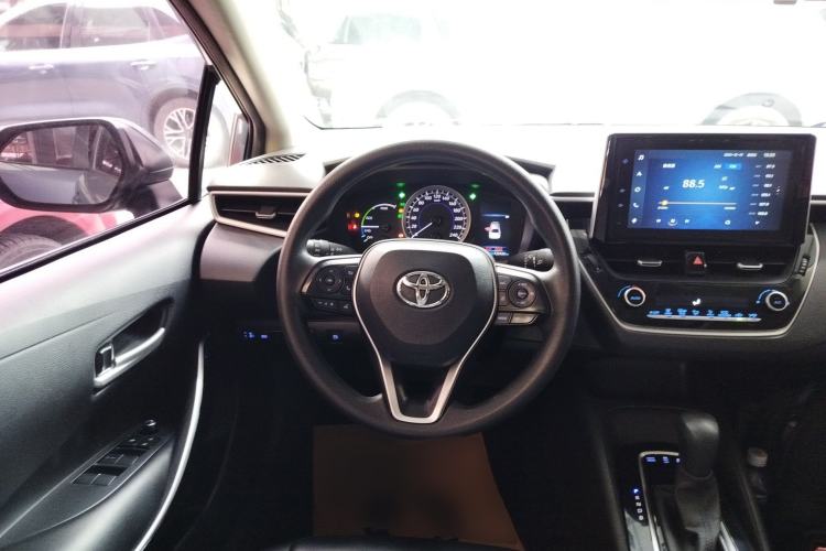 Used Toyota Corolla 2021 Dual-Motor 1.8L E-CVT Elite Edition