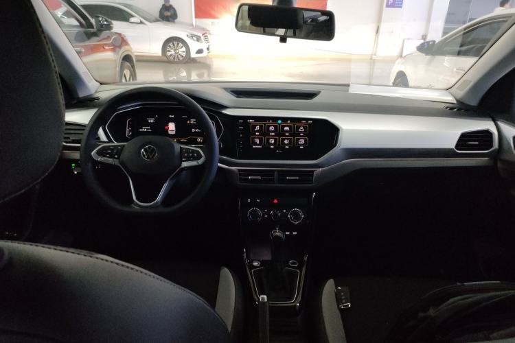 Used Volkswagen Tacqua 2023 200TSI DSG Joy-Connect Edition
