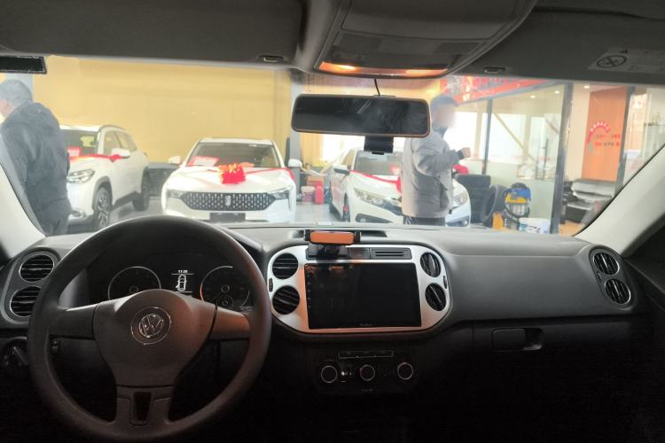 Used Volkswagen Tiguan 2016 280TSI Automatic Two-Wheel-Drive Silk Road Style Edition