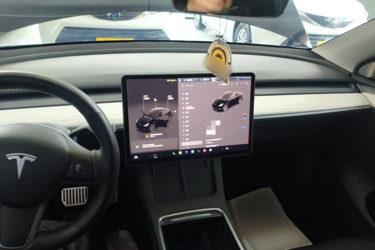 Used Tesla Model Y 2024 Rear-Wheel-Drive Version
