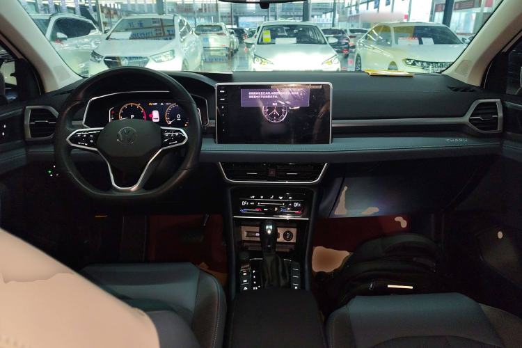 Used Volkswagen Tharu 2023 300TSI Two-Wheel-Drive Full Moon Edition
