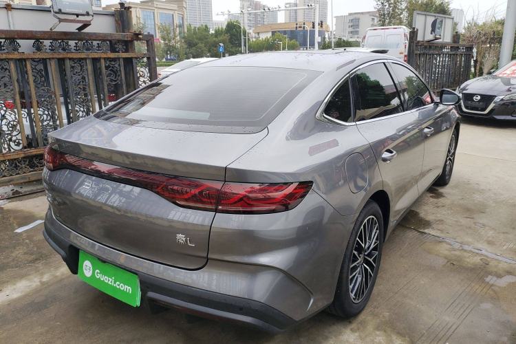 Used BYD Qin L 2024 DM-i 120KM Excellence Model
