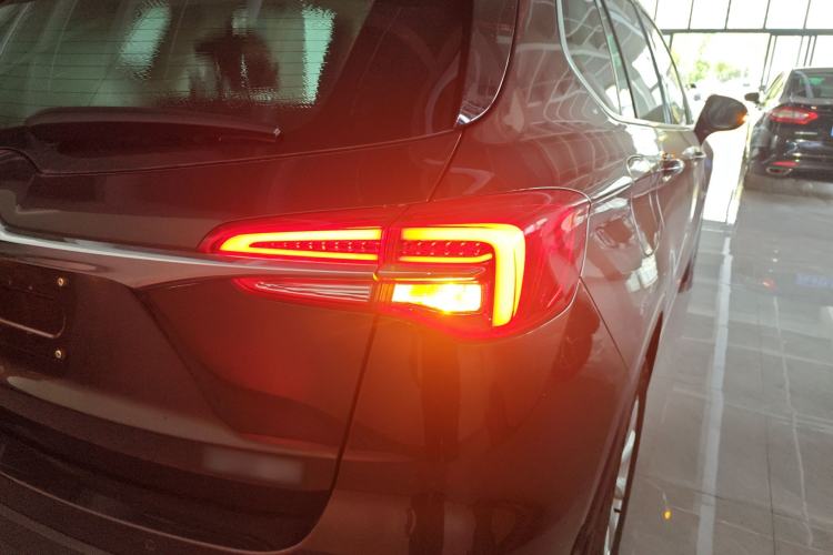 Used Buick Envision 2021 532T Two-Wheel-Drive Elite Version
