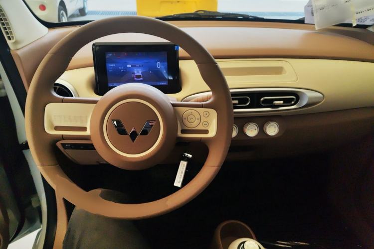 Used Wuling Hongguang MINIEV 2025 Four-Door Version Advanced Edition