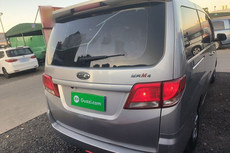 Used  M4 2016 2.0L manual Comfort trim level
