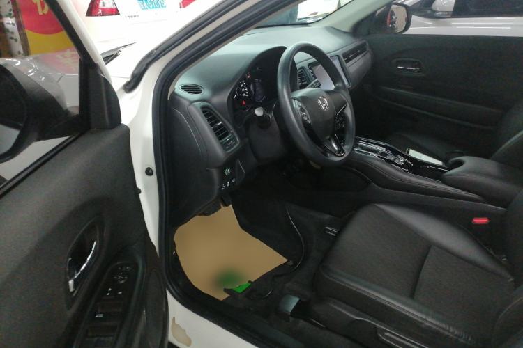 Used Honda Vezel 2020 1.5L CVT Pioneer Edition
