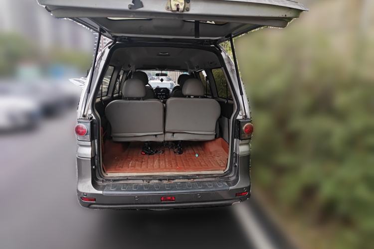 Used FORTHING Lingzhi 2016 M3L 1.6L 7-Seater Luxury Model
