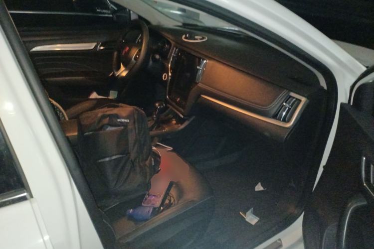 Used Roewe i6 2020 PLUS 1.6L CVT 4G Connected Glory Flagship Edition
