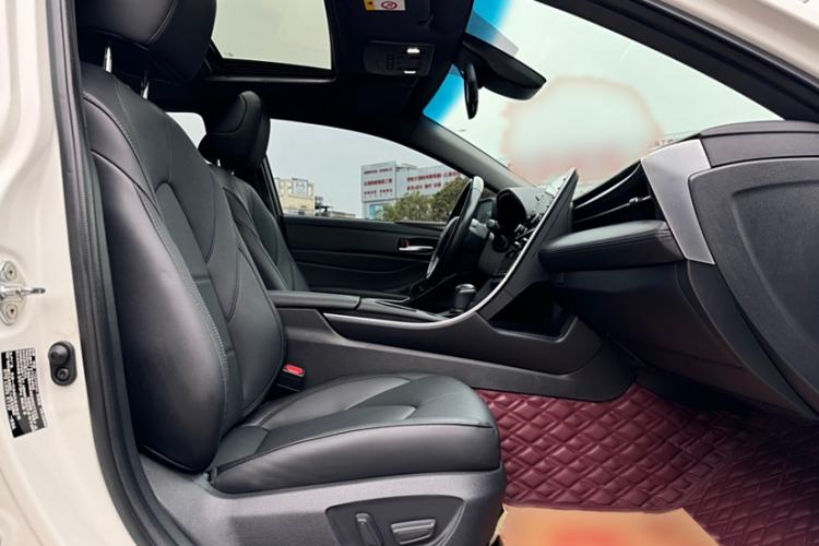 Used Toyota Avalon 2019 2.0L XLE Premium Edition China VI
