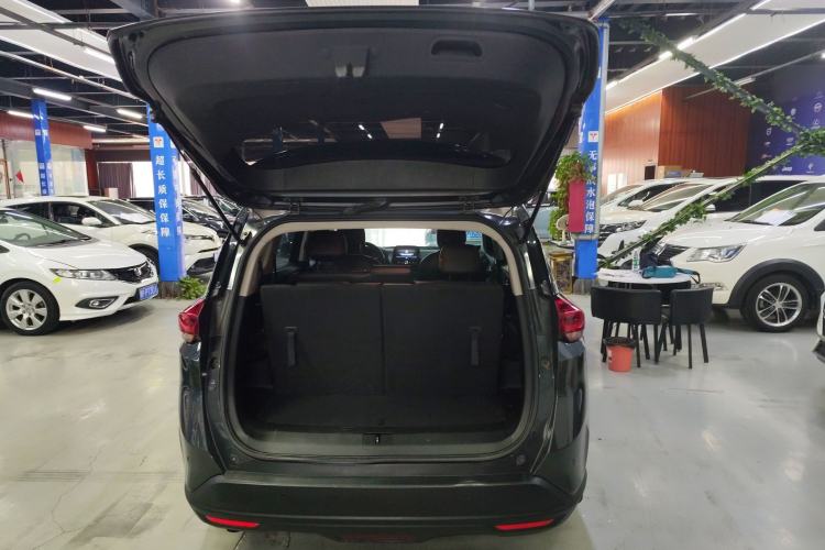 Used Chevrolet Orlando 2019 Redline 530T Automatic Enjoyment Version (5+2 Seating) China VI
