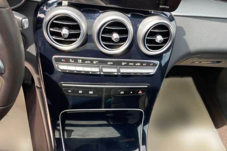 Used Mercedes-Benz GLC 2020 Facelifted GLC 260 L 4MATIC Dynamic Edition
