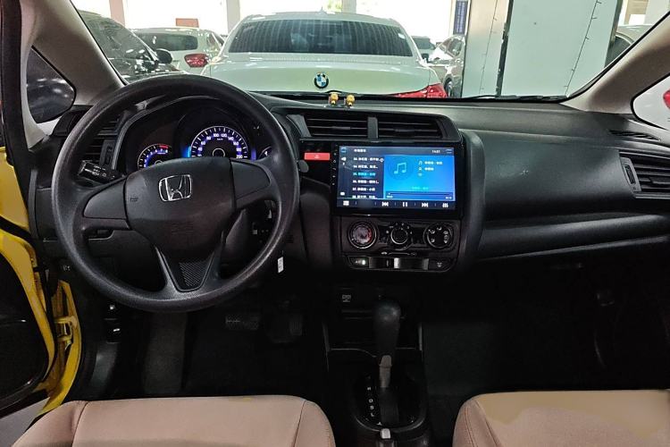 Used Honda Fit 2016 1.5L LXS CVT Comfort Sunroof Version
