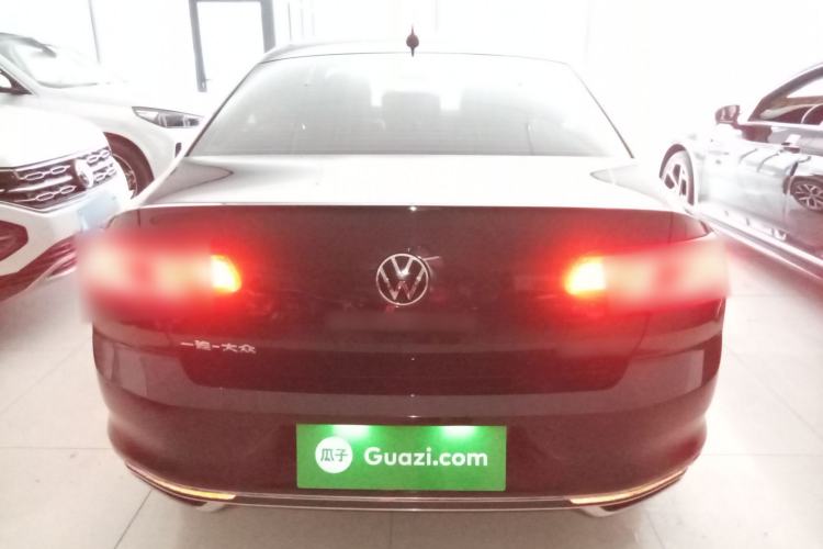 Used Volkswagen Magotan 2020 330TSI DSG Leading Model
