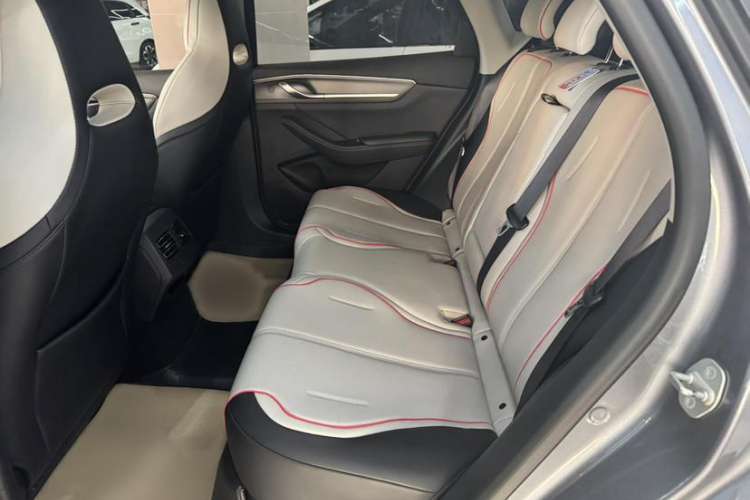 Used BYD Destroyer 05 2022 DM-i 120KM Flagship Model
