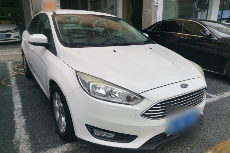 Used Ford Focus 2015 Sedan 1.6L Automatic Comfort Model
