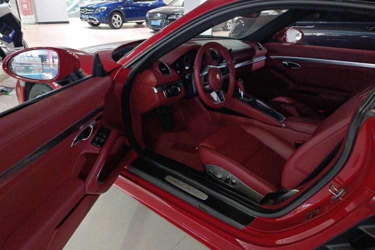 Used Porsche 718 2018 Cayman 2.0T