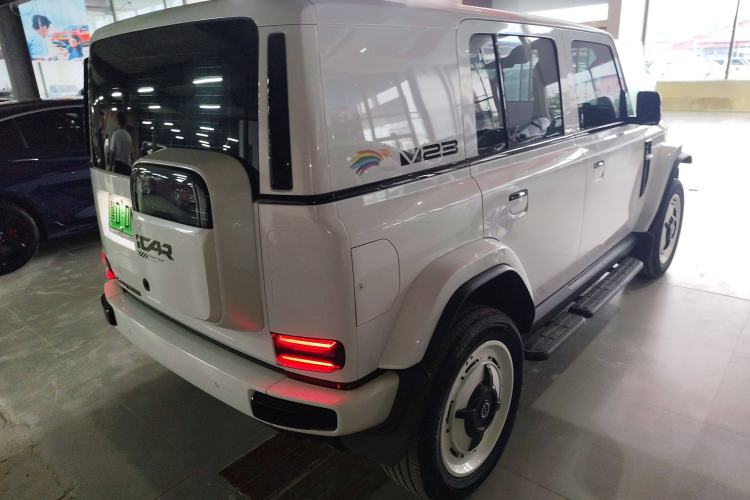 Used  V23 2025 401 Two-Wheel Drive Advanced Edition
