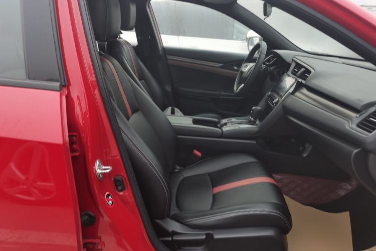 Used Honda Civic 2021 HATCHBACK 220TURBO CVT Trendy Cool Edition
