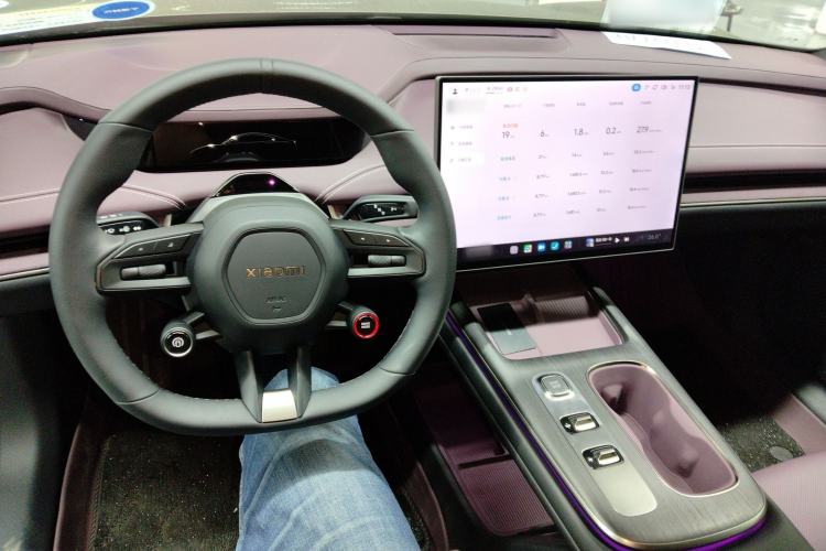 Used  SU7 2024 Rear-Drive Ultra-Long Range Advanced Pro-Level Intelligent Driving Version
