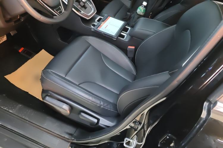 Used Haval M6 2023 PLUS 1.5T DCT Luxury Smart Connectivity Model