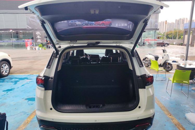 Used Changan CS35PLUS 2021 Revised Version Blue Whale NE 1.4T DCT Prestige Edition
