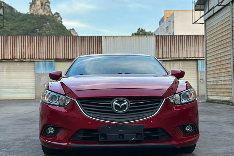 Used Mazda Atenza 2015 2.0L Blue Sky Luxury Edition
