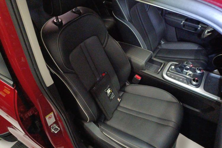 Used Tank 300 2023 City Edition 2.0T—Stylish as Ever
