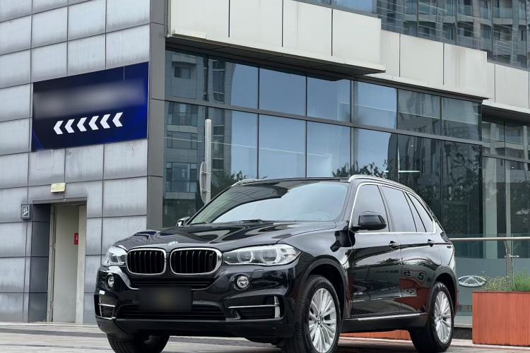 Used BMW X5 2014 xDrive35i Luxury Model
