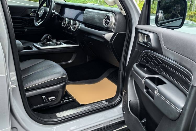 Used Tank 300 2023 City Edition 2.0T—Stylish as Ever
