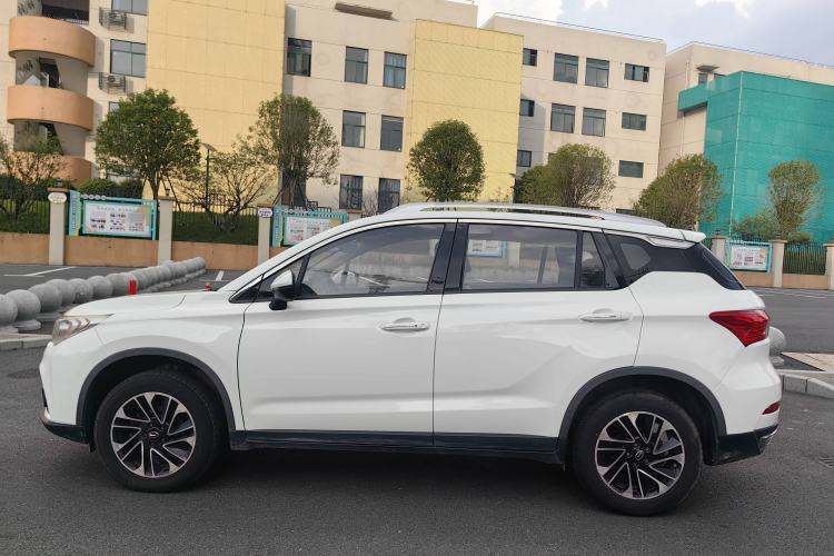 Used GAC Trumpchi GS4 2017 200T G-DCT Two-Wheel Drive Elite Edition
