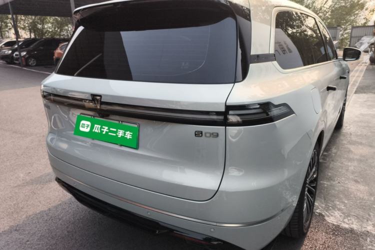 Used  S09 2025 Rear-Drive Ultra+
