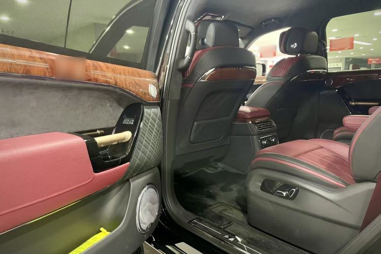 Used Hongqi LS7 2022 4.0T Elegant Flagship Edition 6 Seats
