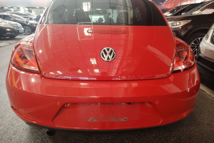 Used Volkswagen Beetle 2015 180TSI model
