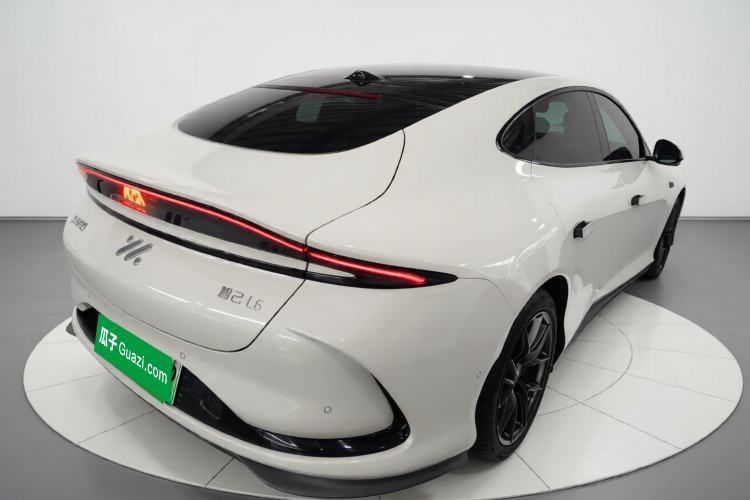 Used  L6 2024 Max Standard Edition