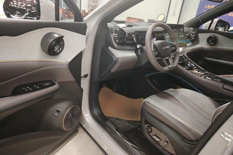 Used BYD Frigate 07 2023 DM-i 100KM Flagship Model
