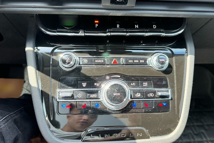 Used Lincoln Corsair 2020 2.0T Two-Wheel Drive Luxury Edition
