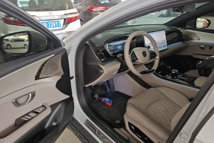 Used BYD Han 2025 DM-i 125KM Prestige Model
