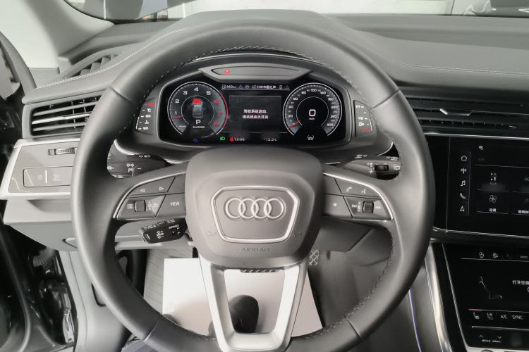 Used Audi Q8 2023 55 TFSI Luxury Dynamic Edition
