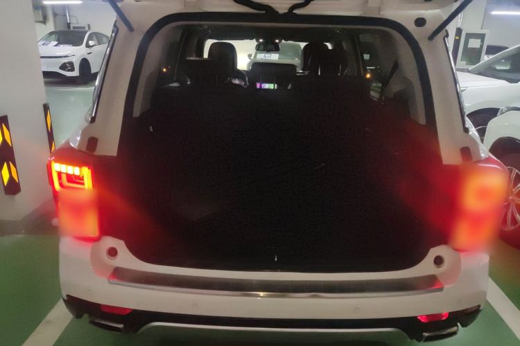 Used GAC Trumpchi GS8 2017 320T Two-Wheel Drive Luxury Smart Connectivity Version (7 Seats)