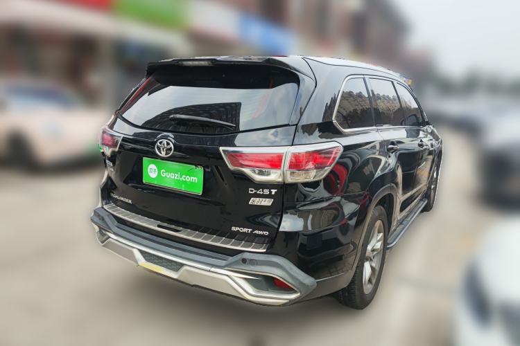 Used Toyota Highlander 2017 2.0T Four-Wheel Drive Luxury Navigation Version 7 Seats