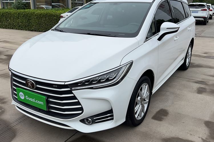 Used BYD Song MAX 2019 1.5T Manual Smart Connect Ruiyi Sunroof Model 6 Seats China VI Standard
