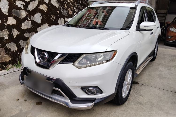 Used Nissan X-Trail 2015 2.0L CVT Comfort MAX Edition 2WD

