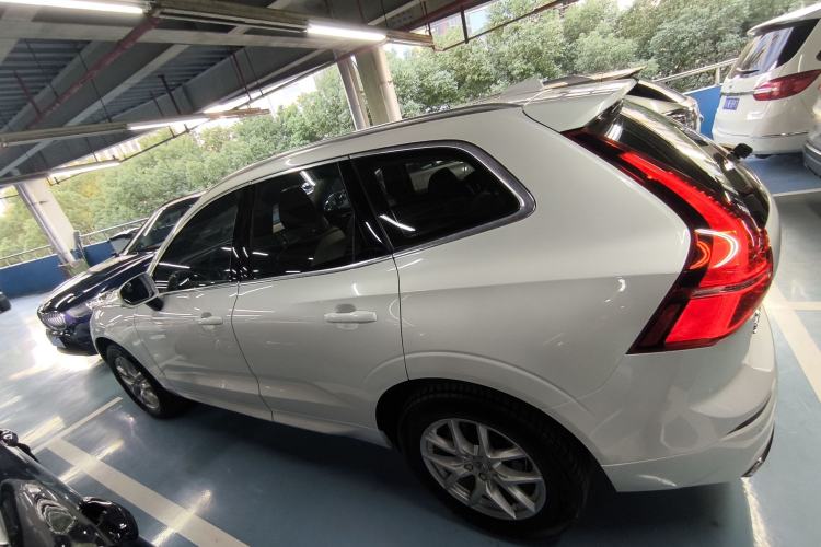 Used Volvo XC60 2019 T5 4x4 Smart Edition China V Standard
