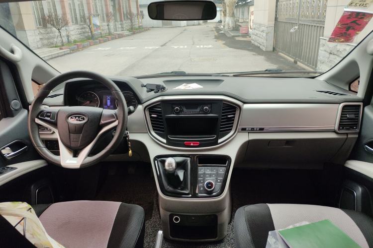 Used JAC Refine M4 2016 2.0L Manual Comfort Edition