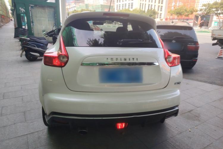 Used Infiniti ESQ 2014 1.6L Spontaneous Edition
